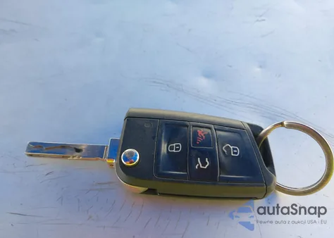 2019 Volkswagen Jetta 1.4T R-Line/1.4T S/1.4T Se z USA, uszkodzony, nr VIN 3VWCB7BU3KM167756